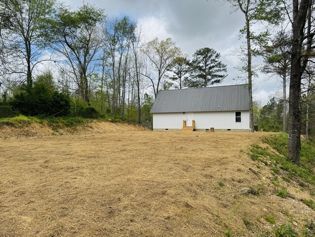 Building Photo - 221 Sheffield Dr