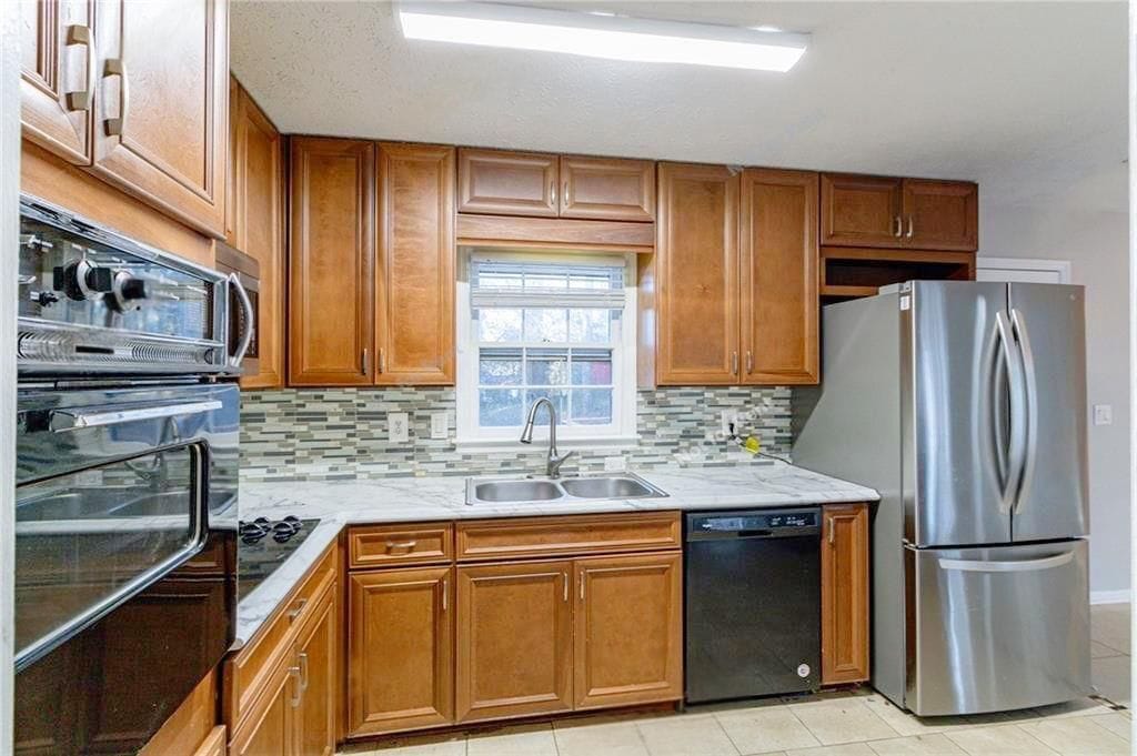 Building Photo - 392 Harmony Grove Rd