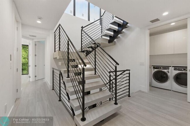 Building Photo - 204 Osceola Park Ln