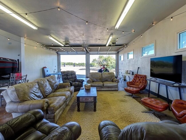 Building Photo - 46 Bonita Vista Dr