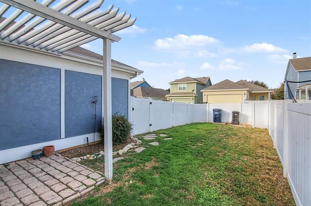 Building Photo - 10925 Caldwell Ln