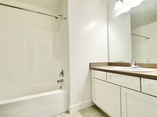 Building Photo - Beautiful Poolside Townhome at The Exchange!