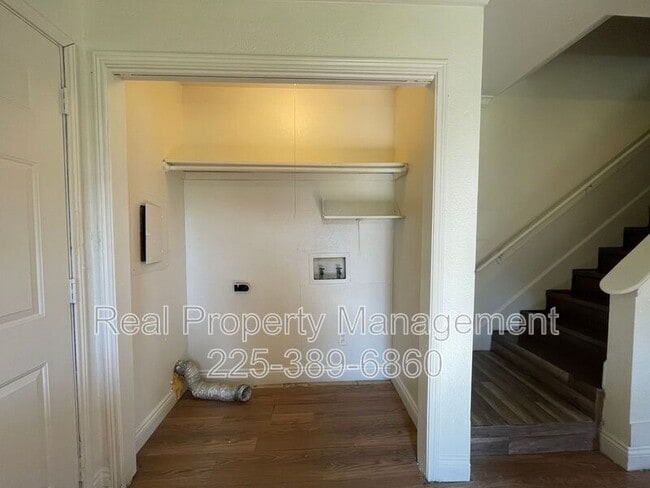 Building Photo - 750 Hospital Rd