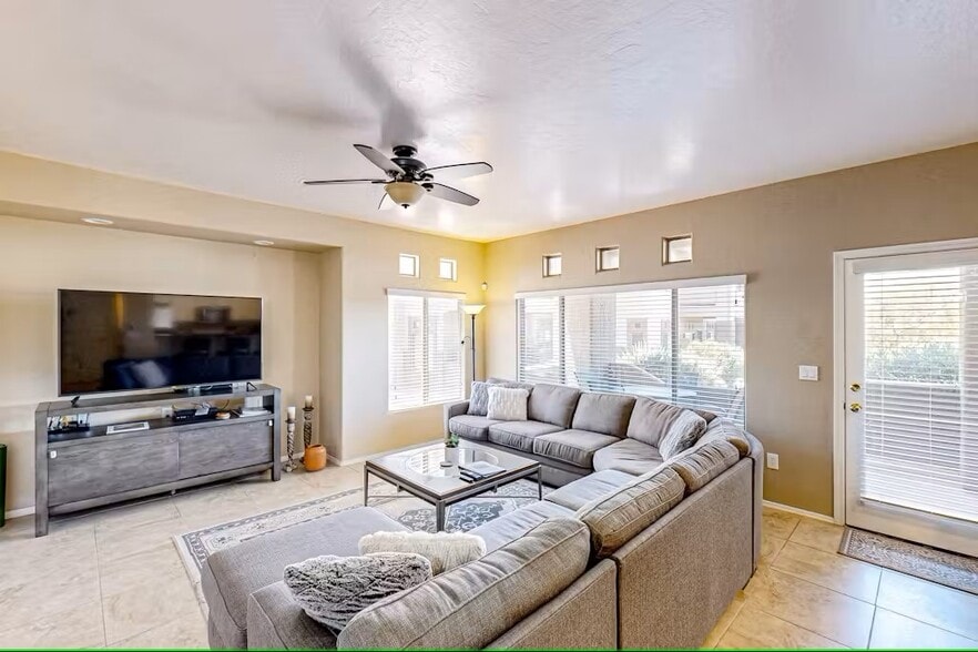 Building Photo - 655 W Vistoso Highlands Dr