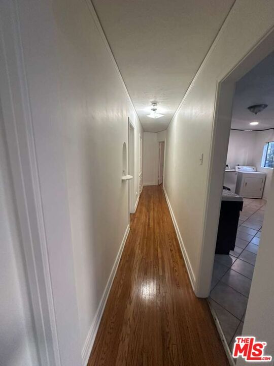 Building Photo - 509 N Vista St