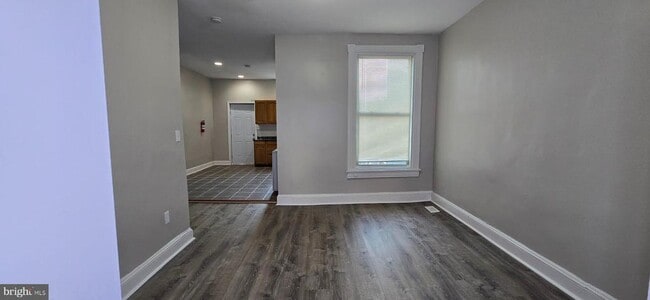 Building Photo - 1119 Montello Ave NE