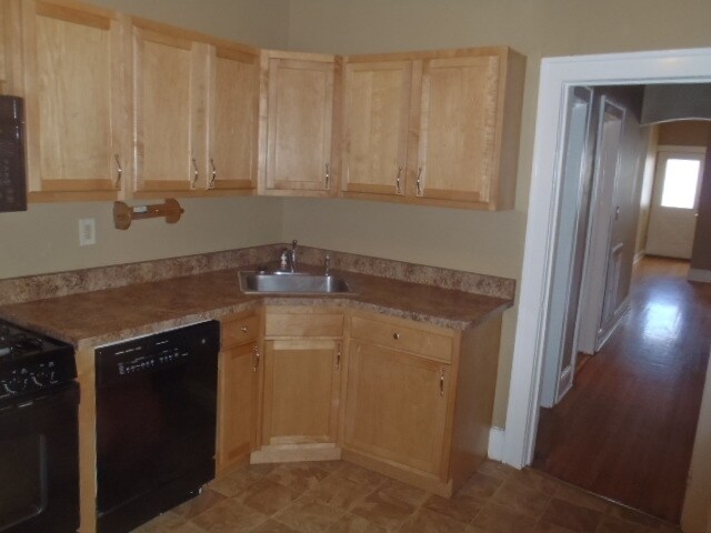 Building Photo - 3 Bogart Terrace