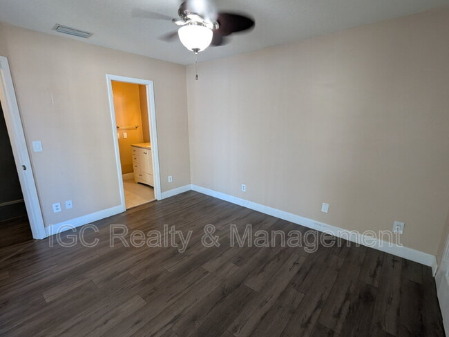 Building Photo - 4153 Prime Ave