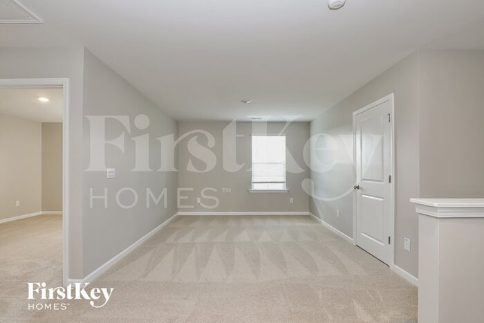 Building Photo - 341 Willowbrooke Way