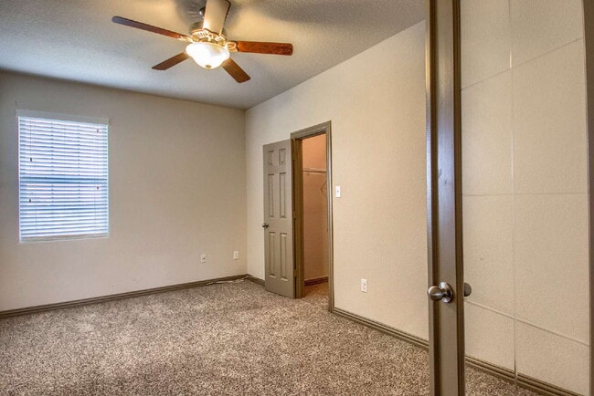 Building Photo - ****Go Big, Then Come Home to Comfort and Style!****