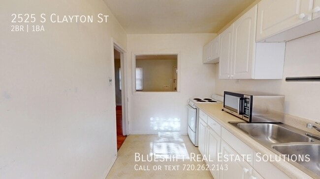 Building Photo - 2525 S Clayton St