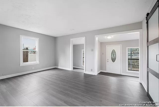 Building Photo - 1818 W Ridgewood Ct