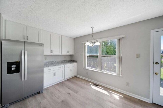 Building Photo - 1536 Aniko Ave