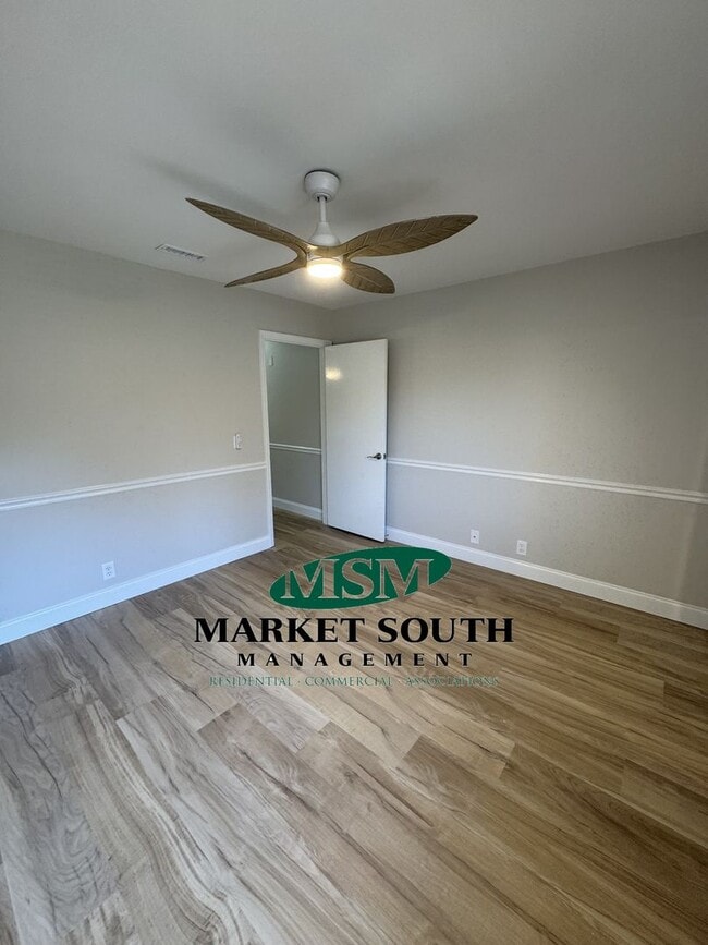 Building Photo - UPDATED WILMINGTON ISLAND CONDO! AVAILABLE...
