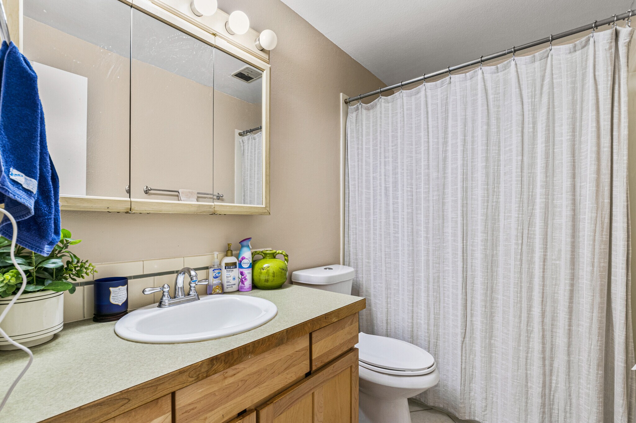 Bathroom - 3365 Chisholm Trl