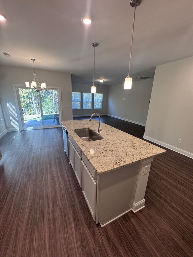 Building Photo - New Home in Lebanon TN