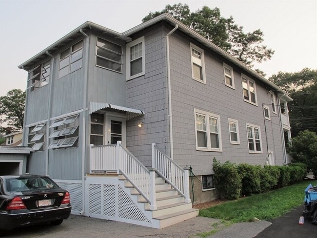 Building Photo - 124-126-126 Cleveland Ave