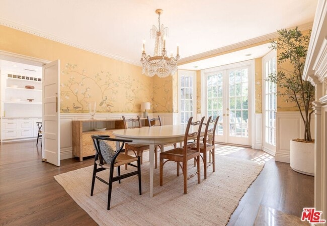 Building Photo - 226 Palisades Ave