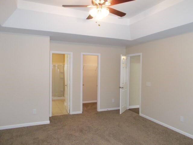 Building Photo - 1963 Trace Creek Dr