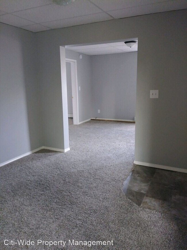 Building Photo - 4 br, 1.5 bath House - 413 4th St NE