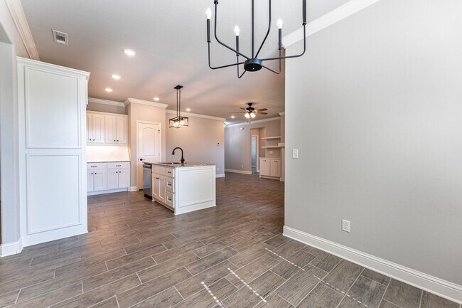 Building Photo - Great home in centerton