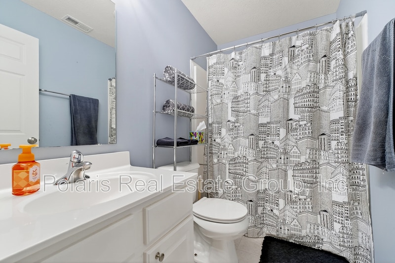 Building Photo - 9439 Tanhurst Dr