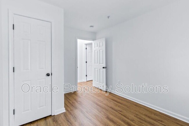 Building Photo - 9005 Constant Course