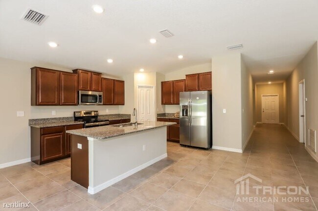 Building Photo - 1744 Broad Winged Hawk Dr