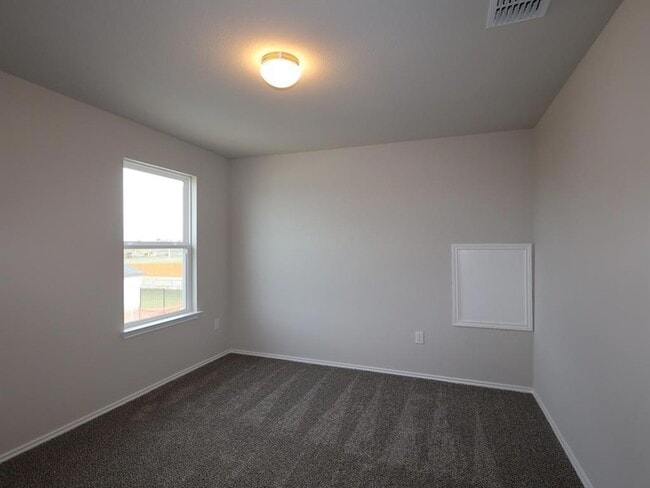 Building Photo - 4521 Bridal Veil Dr