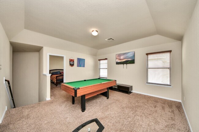 Building Photo - 8227 Pastel Dawn Trce