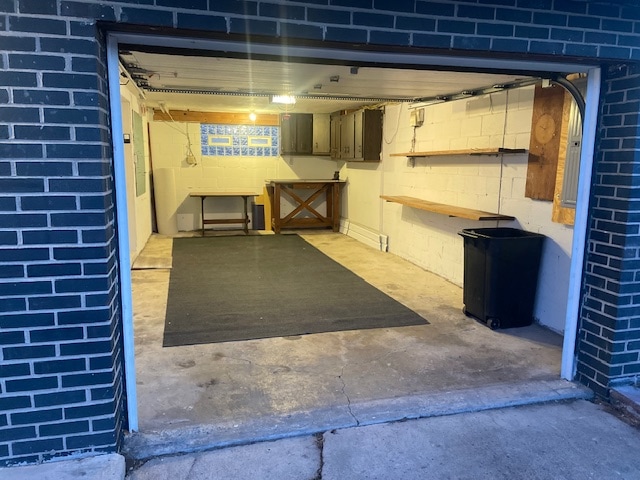 Building Photo - 630 Shelby St