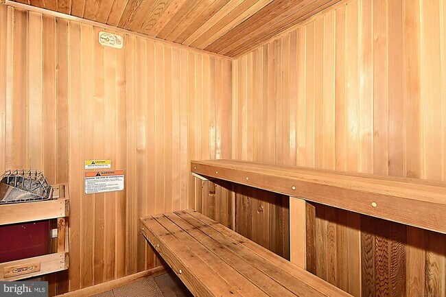 Building Photo - 5500 Holmes Run Pkwy