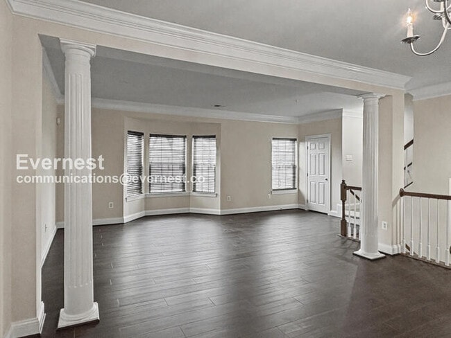 Building Photo - 1313 Cheswick Ln