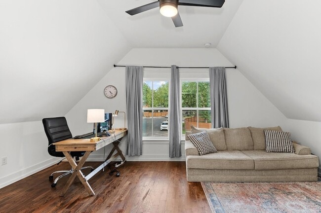 Building Photo - 3206 Garden Villa Ln