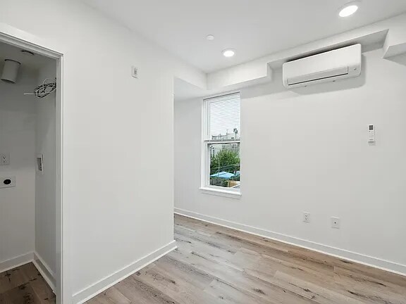 Building Photo - 3458 Frankford Ave