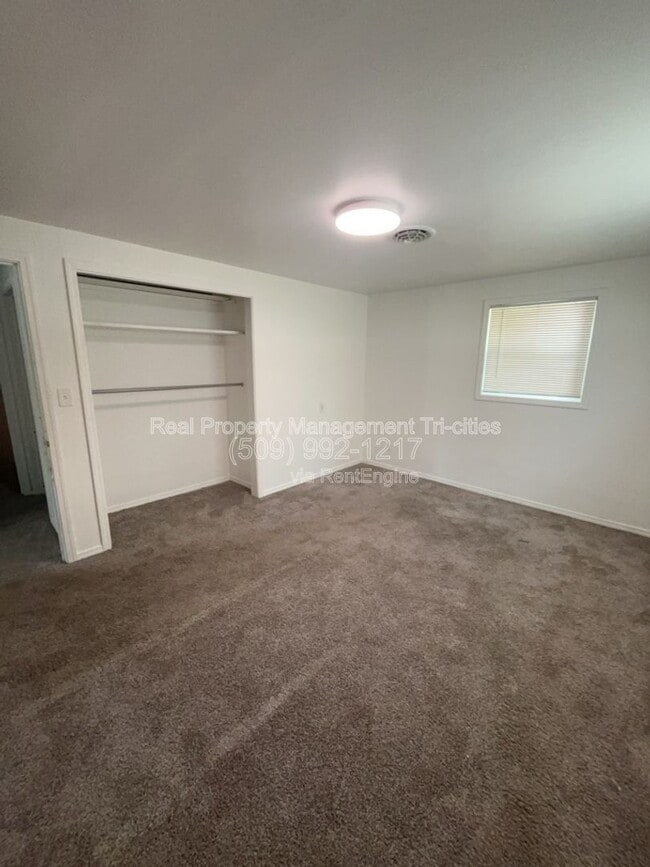 Building Photo - 603 N Ely St