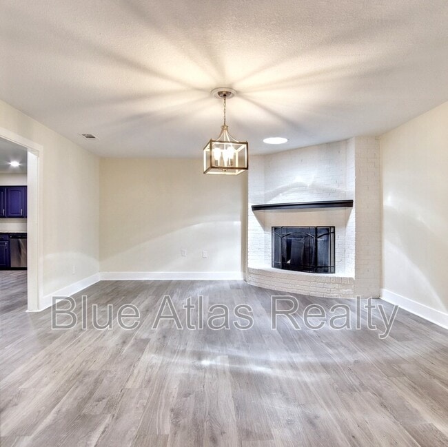 Building Photo - 5708 Flamingo Ct