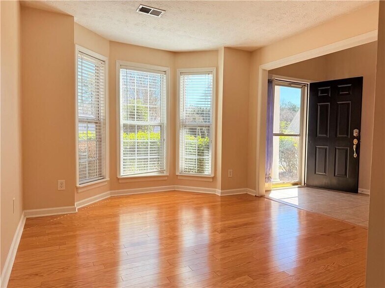 Building Photo - 975 Brushy Creek Ct