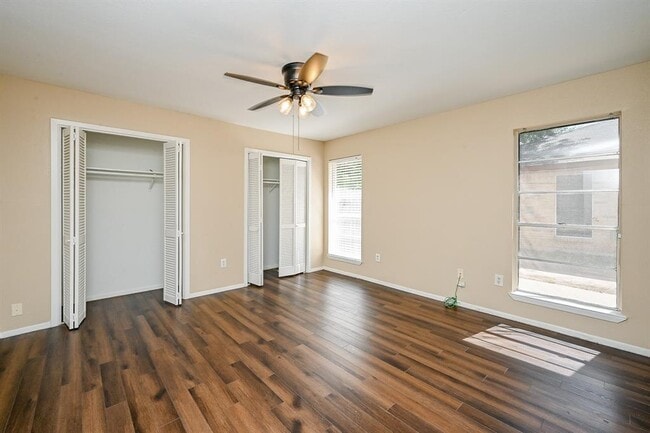 Building Photo - 19226 Plantain Dr