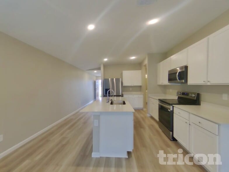 Building Photo - 2881 Grand Finale St