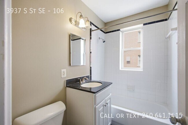 Building Photo - 3937 S St SE
