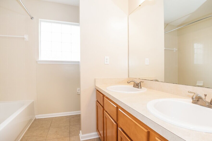 Building Photo - 3079 White Heron Trail