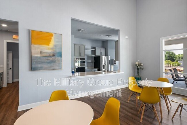 Building Photo - 6901 SW Lugano Ct