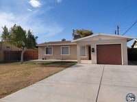 Building Photo - 1190 Ocotillo Dr