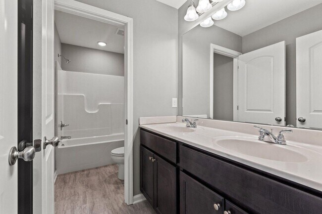 Building Photo - 231 Jared Parker Wy