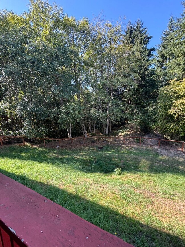 Building Photo - TRA3106