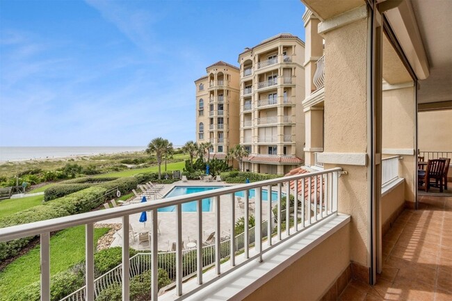 Building Photo - 426 Beachside Pl