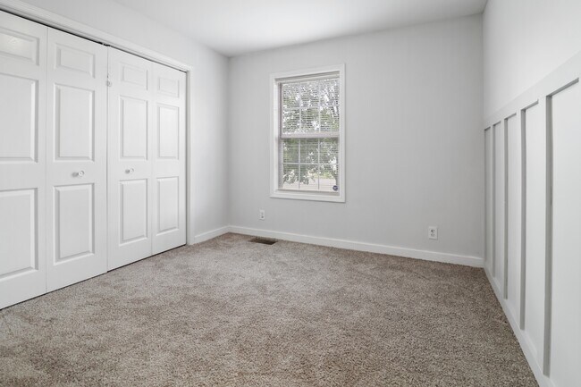 Building Photo - 3685 S Jot Dr