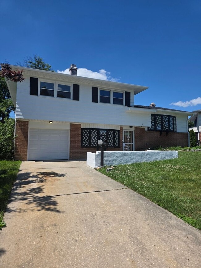Building Photo - 4803 Paulson Dr
