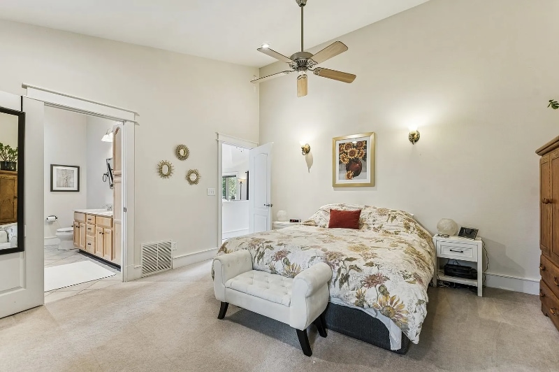 Building Photo - 356 S Many Lakes Dr